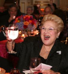 1_A_toast_for_the_Birthday_Girl___Marilyn_Horne_.jpg